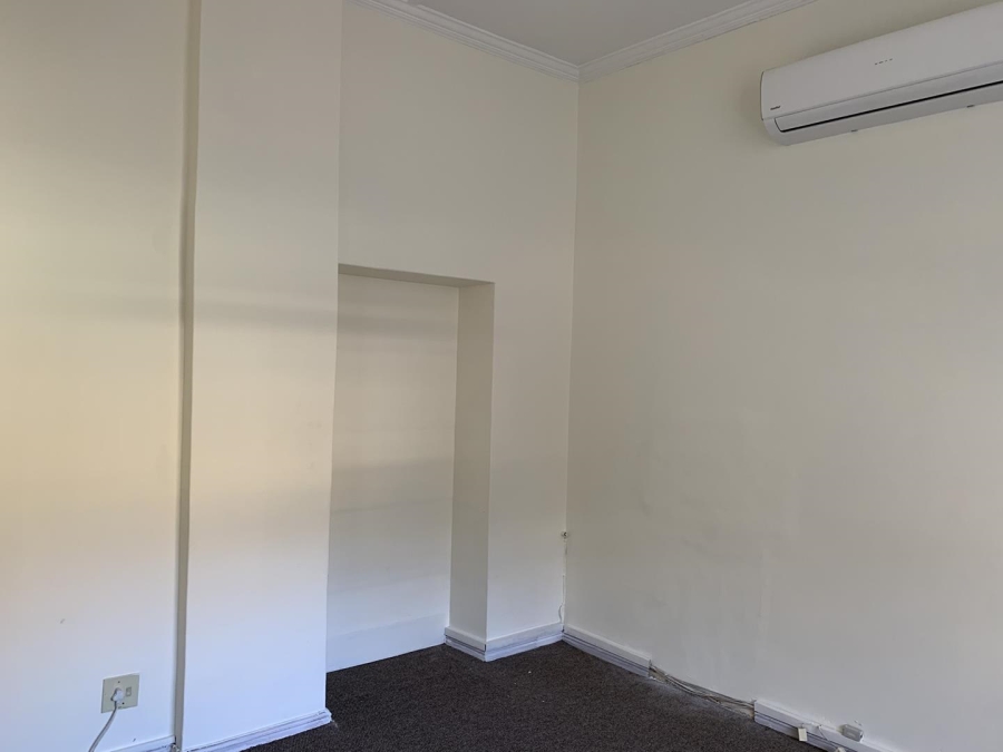 To Let Commercial Property for Rent in Rondebosch Western Cape